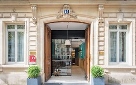 Hotel Helzear Champs-Elysees By Esteem